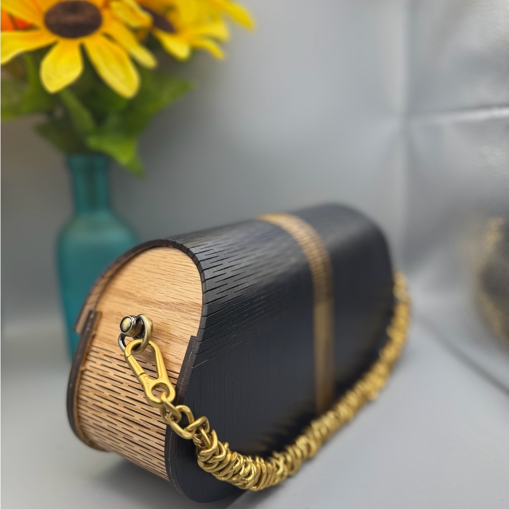 Handmade- Two-toned Navy/Oak Wood Clutch Bag with Stripe and Gold Chain - Picture 3 of 5